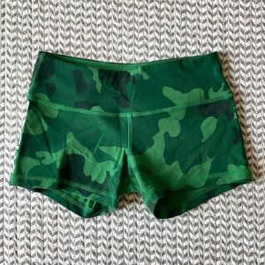 Camo Rogue booty shorts